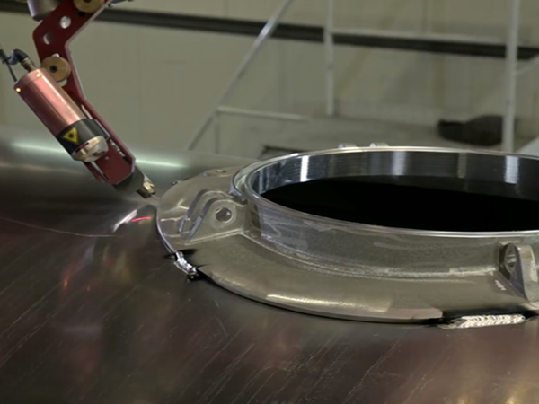 氣保焊機(jī)器人橫焊怎么焊 氣保焊機(jī)器人橫焊