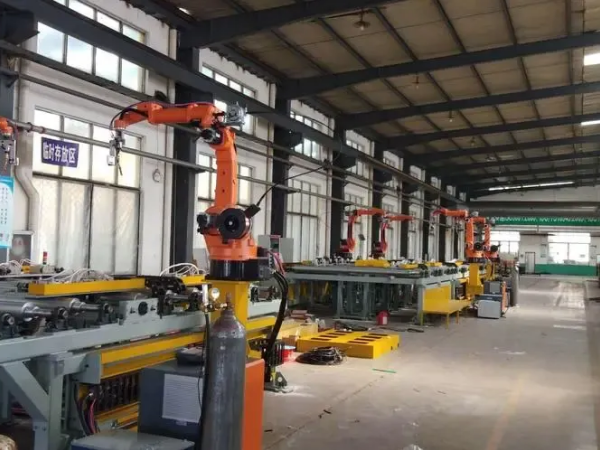 焊接機(jī)器人運(yùn)動(dòng)控制系統(tǒng)有哪些 焊接機(jī)器人