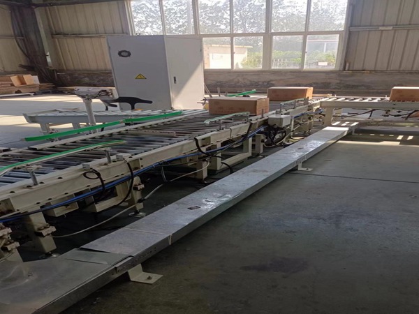 青島賽邦生產(chǎn)的搬運(yùn)機(jī)器人展示 搬運(yùn)機(jī)器人多少錢一臺(tái)