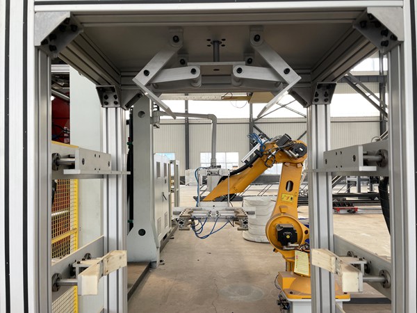 搬運機器人生產(chǎn)線有哪些類型? 青島賽邦生產(chǎn)的搬運機器人生產(chǎn)線展示