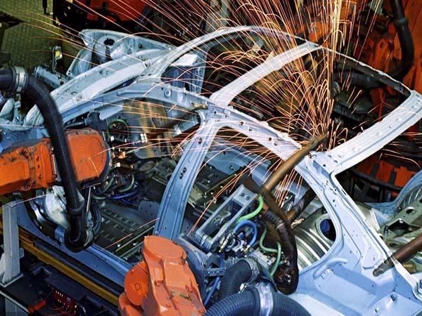 全自動(dòng)點(diǎn)焊機(jī)器人焊接工作過(guò)程 全自動(dòng)點(diǎn)焊機(jī)器人焊接工作過(guò)程