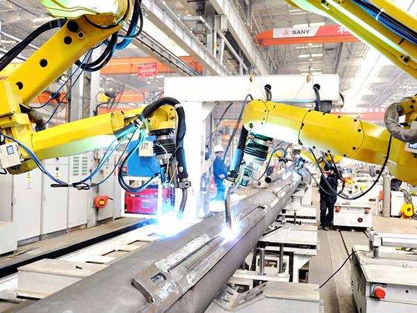 H型鋼焊接生產(chǎn)線 H型鋼焊接生產(chǎn)線