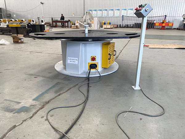 非標(biāo)定制焊接變位機(jī) 非標(biāo)定制焊接變位機(jī)