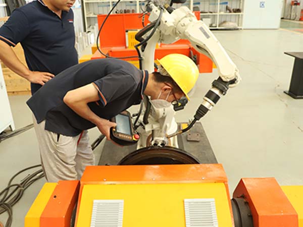 機器人焊接設備編程確定運動軌跡 機器人焊接設備編程確定運動軌跡