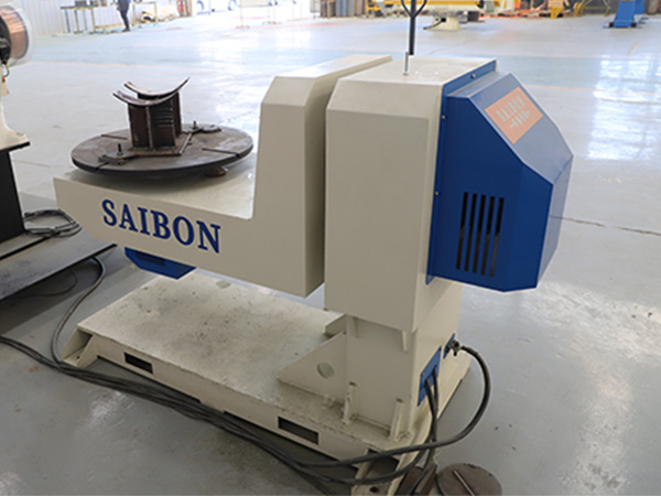 焊接變位機(jī)工作載荷能力強(qiáng) 焊接變位機(jī)工作載荷能力強(qiáng)