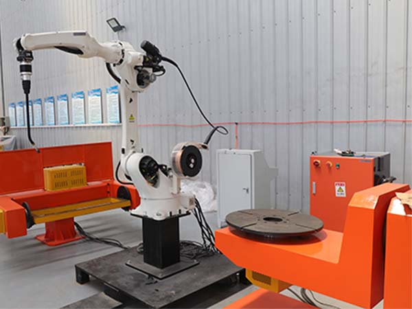 如何選擇焊接機(jī)器人的焊接材料？