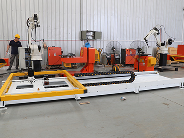 焊接機器人的外部軸是用來做什么的？