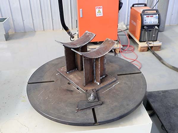 工業(yè)焊接機(jī)器人對焊件的尺寸有什么要求？