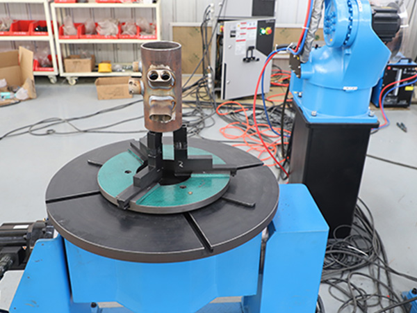 全自動(dòng)焊接機(jī)器人讓8成廠家節(jié)省成本的秘訣