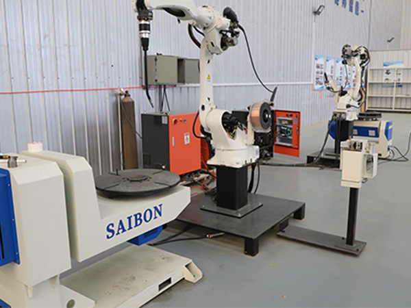 自動焊接機器人幫助企業(yè)成本下降，技術(shù)水平提升