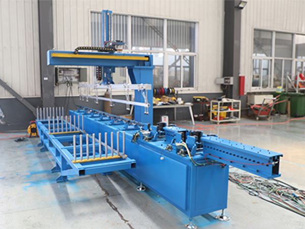 焊接機(jī)器人生產(chǎn)線在汽車制造行業(yè)的作用 焊接機(jī)器人生產(chǎn)線在汽車制造行業(yè)的作用