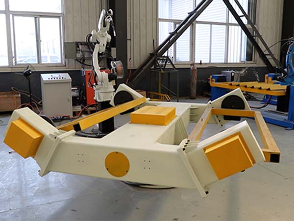 工業(yè)焊接機(jī)器人成本低 工業(yè)焊接機(jī)器人成本低